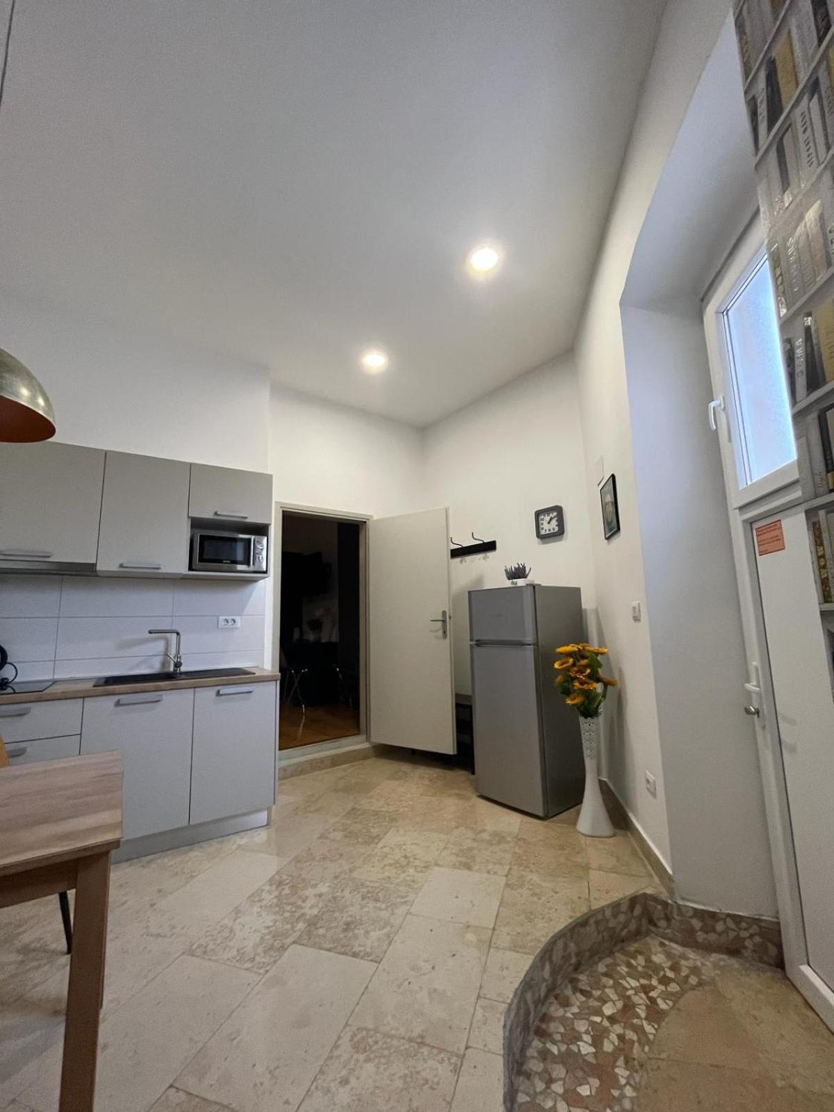 Apartment Arena Πούλα Εξωτερικό φωτογραφία
