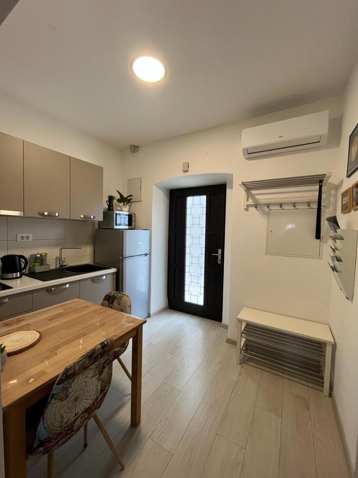 Apartment Arena Πούλα Εξωτερικό φωτογραφία