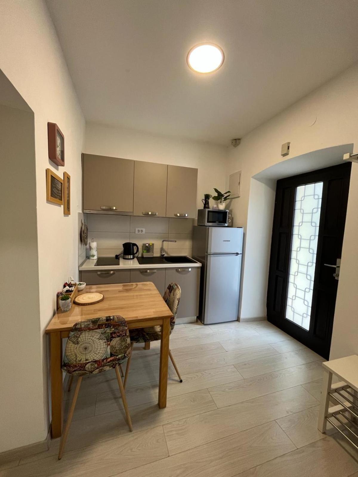 Apartment Arena Πούλα Δωμάτιο φωτογραφία