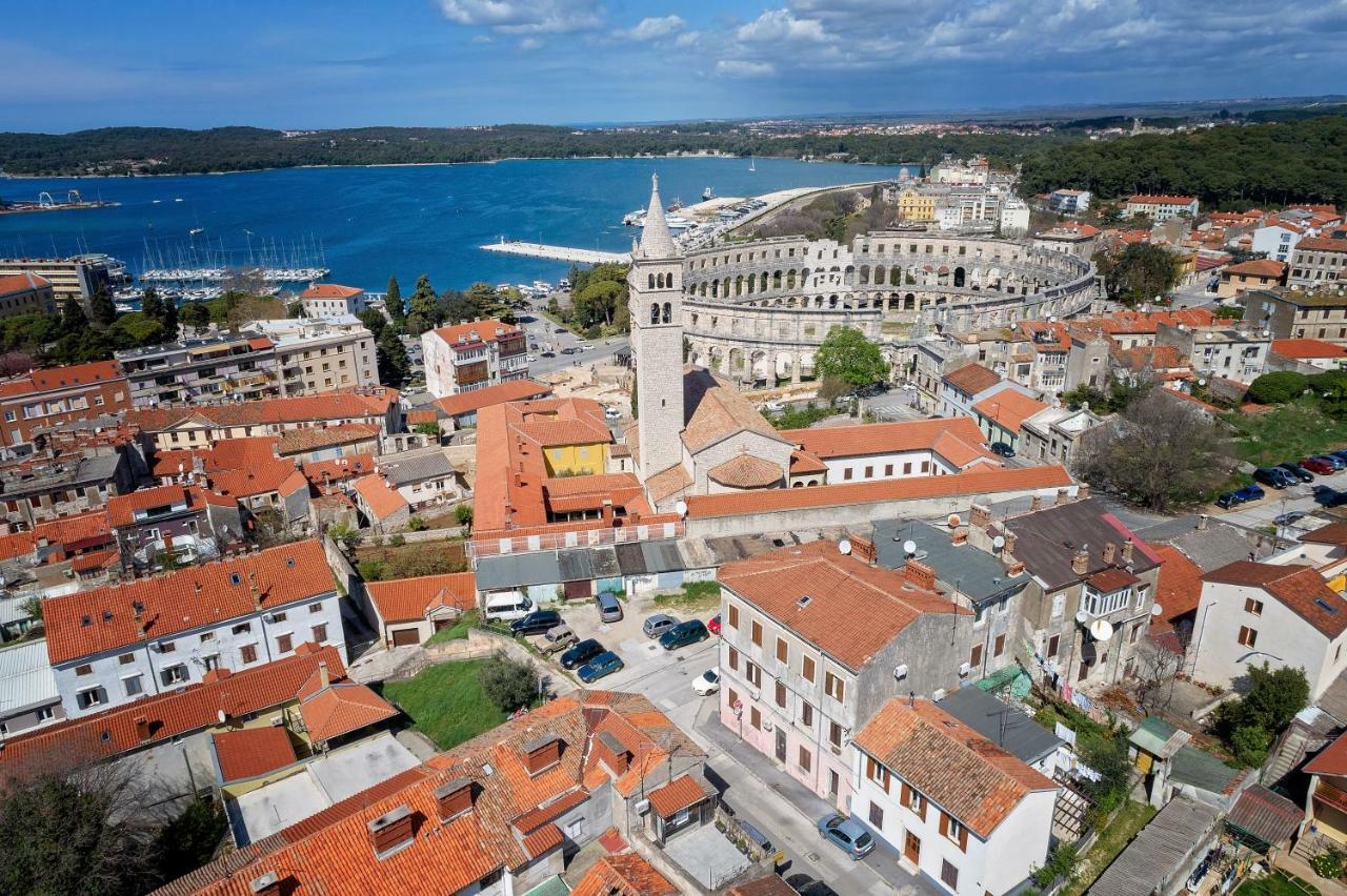Apartment Arena Πούλα Εξωτερικό φωτογραφία