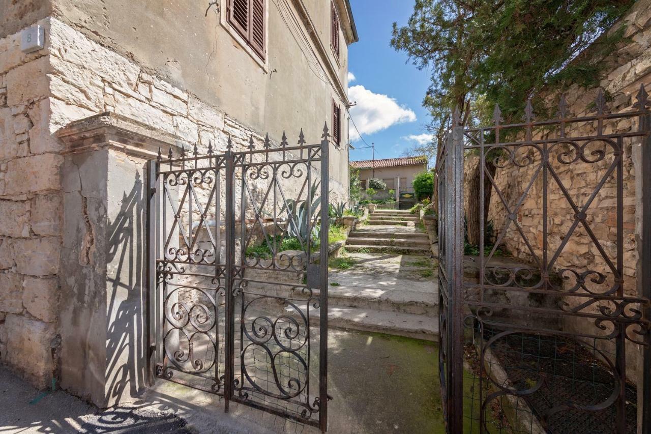 Apartment Arena Πούλα Εξωτερικό φωτογραφία